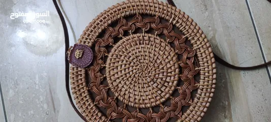  7 شنتة كتف نسائية قش