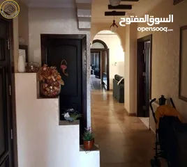  3 شقة مميزة للبيع في ضاحية الامير راشد  - قرب مجمع الداود طابق اول 205م تشطيب سوبر ديلوكس