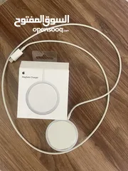  1 شاحن  MagSaf  اصلي