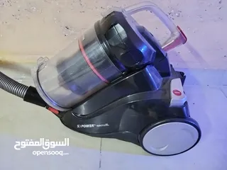  4 للبيع ثنتين مكنستين بحال الجديد