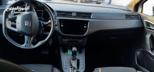  10 سيت ابيزا للبيع موديل 2022 SEAT lbizaFR بحالة الوكالة دهان شركة عداد قليل