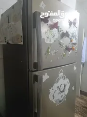  2 ثلاجه ديجيتال كبيره تبريد هواه