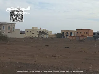  8 ارضيين بجوار بعض للبيع بالمنامة سكنى افضل موقع