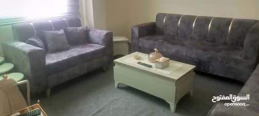  2 اثاث للبيع مستعمل في حال الوكاله