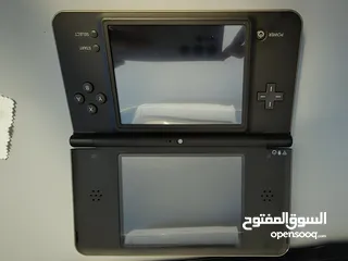  1 Nintendo DSI XL