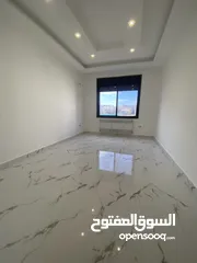  14 شقق فاخرة للبيع