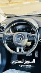  8 MG Plugn hybrid 2022 مش منمر  فل مسكر إضافات  كاميرات 360 إمكانية البيع دفعة وشيكات