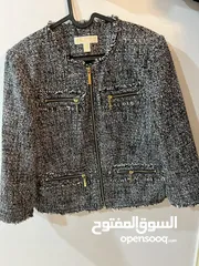  1 MICHEL KORS LADIES  WINTER JACKET SIZE"10”  جاكيت ستاتي شتوي  ماركة "مايكل كورس"مقاس "10"