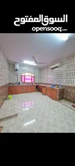  8 شقة  نظيفه للعوائل مع سطح خاص في المعبيله الثامنه  Clean Flat with roof for Families in Mabillah 8