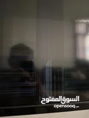  2 شاشة تلفاز جنيرال داكس للبيع بسعر جيد فيها عطل للاستفسار خاص(قابل للتفاوض )