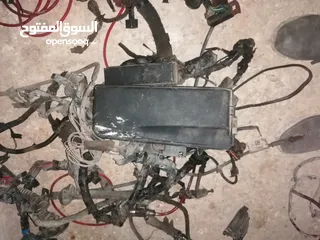  10 قطع سياره  ساب 93 للبيع 2004/2005