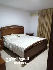  9 شقه مفروشه للبيع ضاحيه رشيد قرب جامعه الاردنيه