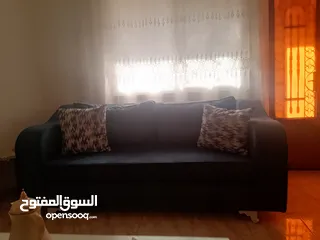  3 طقم كنب تفصيل بحاله جيده البيع