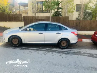  4 فورد فوكس 2012