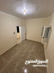  12 شقة أرضي بحسن محمد علي متفرع من فاطمة رشدي