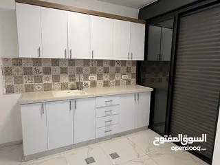  8 شقه للايجار في دار صلاح