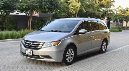  16 HONDA ODYSSEY 2016 GCC MID OPTIONS GOOD CONDITION 8 SEATS