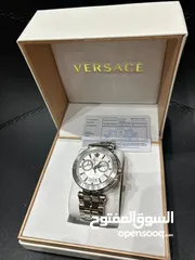  3 ساعه VERSACE  GMT stopwatch جديده كليا. اصلي 100‎%‎.  .    مع كامل مرفقاتها من أجمل