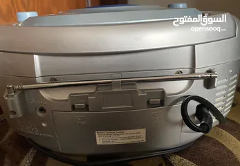  4 مسجل مع راديو مع cd 30    ساعة مع منبه مع راديو الكتروني10