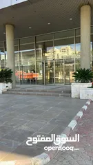 20 مجمع تجاري  ضخم جدا  للبيع في أفضل مواقع خلدا موقع حيوي ممتاز