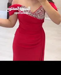  1 فستان سهرة   قماش  كريب+ستراس صدر الوانه مسطرة الكريب  المقاسات  36 38 40 42 44 46