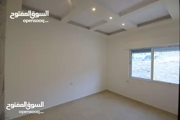  10 شقة للبيع طابق اول حي عدن