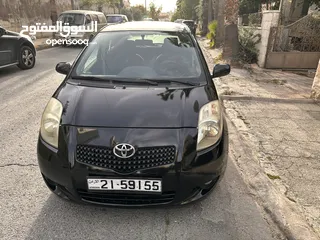  1 Toyota Yaris 2010