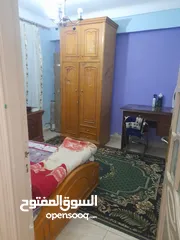  7 شقه 3 غرف ورسيبشن كبير  مساحه 120 متر في الاسكندريه المنشيه سوق الميدان أمام معرض رنين شارع ابن حنبل