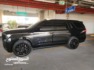  2 سيارة GMC YUKON DINELLI قمة في النظافة خليجي بلاك ايديشن