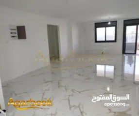  1 شقة للبيع بإطلالة جميلة وموقع هادئ  عين مصباح – قرب وزارة الحكم المحلي