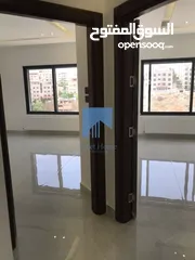  1 شقة فاخرة للبيع في الكرسي - خلف إدارة السير طابق اول 165م تشطيب سوبر ديلوكس لم تسكن