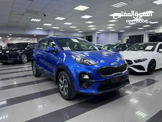  3 KIA SPORTAGE 2.0  AWD