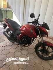  6 هوندا unicorn احمر