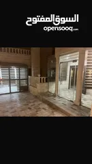  1 شقه للبيع وسط البلد مع مدخل مستقل