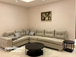  7 شقة 6 غرف نوم للايجار في الظهير ( Property 39964 ) سنوي فقط