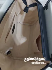  4 شنطة من Dejavu