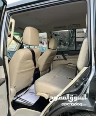  3 ميتسوبيشي باجيرو 2022 للإيجار