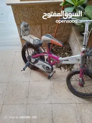  2 دراجه هوائيه عدد1 بحاله ممتازه و سكووتر