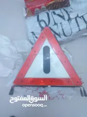  2 للبيع عاكسة مرسيدس بنز  و مفاتيح جنط اصلية كوري