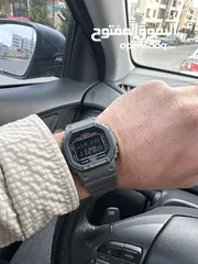  1 Casio g Shock DW-5610su