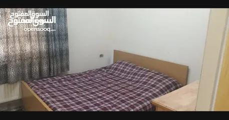  2 شقة مفروشة  مكييف للايجار من المالك جبل الحسين قرب دوار الداخليه ومشفى الأمل