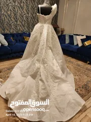  18 فساتين عرايس مستخدمة بحالة الجديد