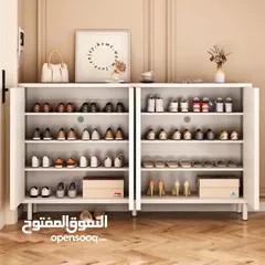  3 خزانة أنيقة بتصميم عصري ولمسة فخامة راقية  تجمع بين الجمال والعملية لتضفي ترتيب وأناقة على مدخل