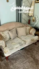  3 كنب رباعي.  زان. ثنائيه ومفردتين. مع. طاولتين. جنب خشب. مع طقم. طرابيزات. سرفيس علاقه. خشب   190 د