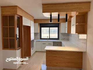  1 -شقق بمساحة 113-117م  -تشطيب كامل مع مطبخ  -بناء حديثا الدفع كاش  تقسيط(دفعه 30٪وأقساط لمده 40 شهر)