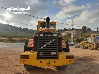  12 جرافه فولفو 120 سي