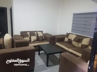  19 شالية للبيع