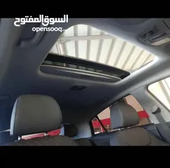  2 للبيع هيونداي أيونيك فل الفل مع فتحه بحاله الوكاله وارد كوري ممشى قليل....