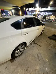  3 تويوتا بريوس 2010 اوروبي سقف بانوراما