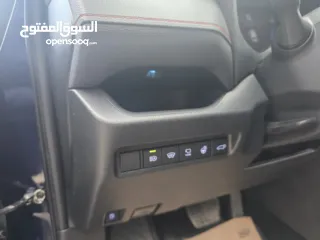  29 تويوتا راف rav4 plugin hybrid 2023/22 الافخم في البلاد.